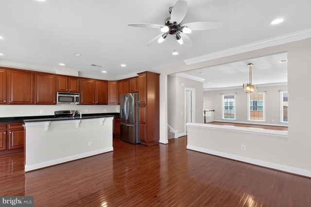 25450 HOPTON HOUSE TER, Chantilly, VA 20152