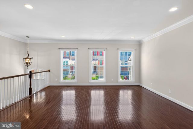 25450 HOPTON HOUSE TER, Chantilly, VA 20152