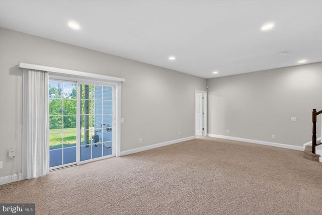 25450 HOPTON HOUSE TER, Chantilly, VA 20152