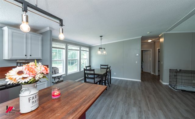 7873 W Lakeshore, Shreveport, LA 71107