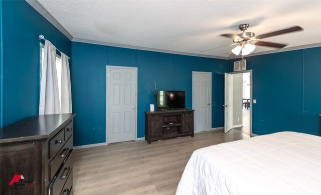 7873 W Lakeshore, Shreveport, LA 71107