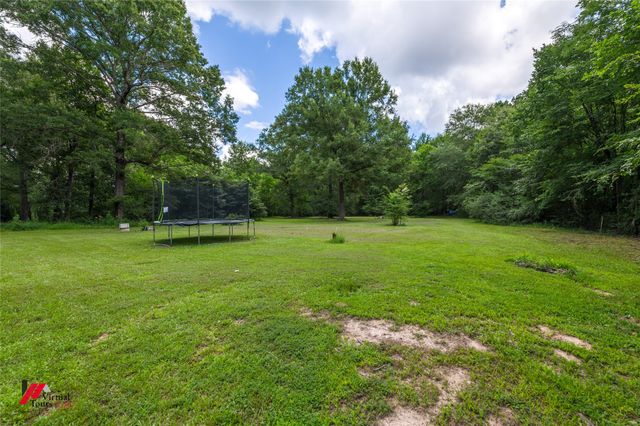 7873 W Lakeshore, Shreveport, LA 71107