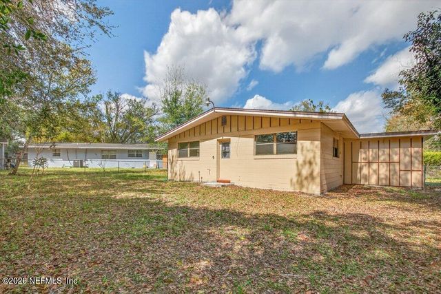 6886 TOM THUMB Drive, Jacksonville, FL 32210