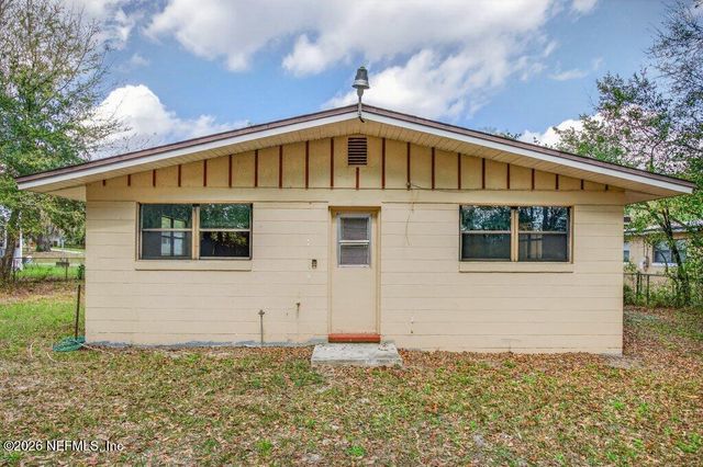 6886 TOM THUMB Drive, Jacksonville, FL 32210