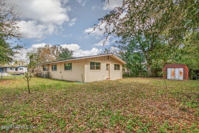 6886 TOM THUMB Drive, Jacksonville, FL 32210