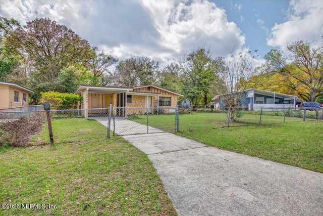 6886 TOM THUMB Drive, Jacksonville, FL 32210