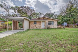 6886 TOM THUMB Drive, Jacksonville, FL 32210