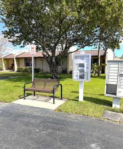 229 Lake Meryl Drive, West Palm Beach, FL 33411