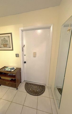 229 Lake Meryl Drive, West Palm Beach, FL 33411