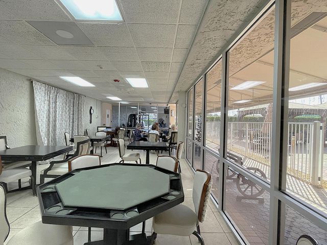 229 Lake Meryl Drive, West Palm Beach, FL 33411