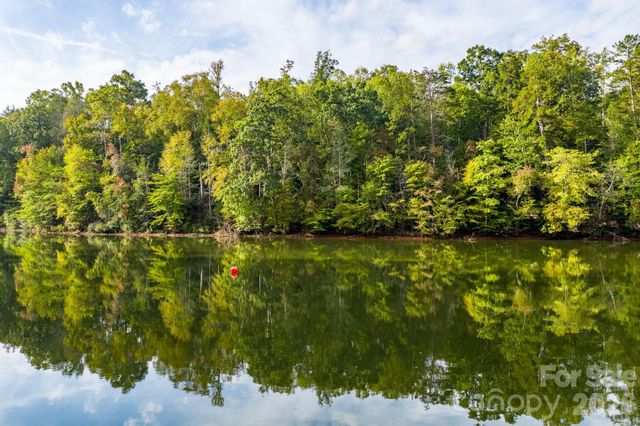 503 Larkhaven Drive, Nebo, NC 28761