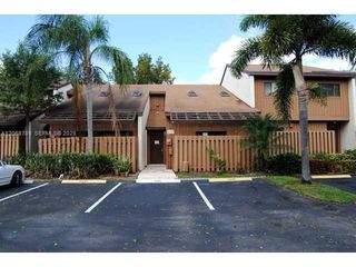 4157 SW 85th Avenue 3, Davie, FL 33328