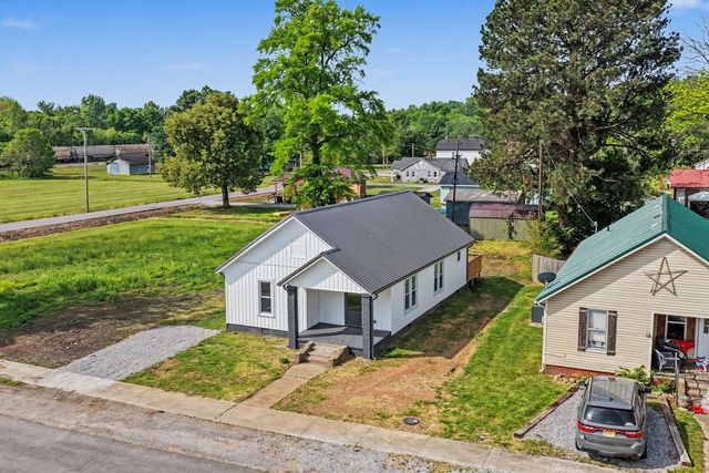 219 Cherry St, Guthrie, KY 42234