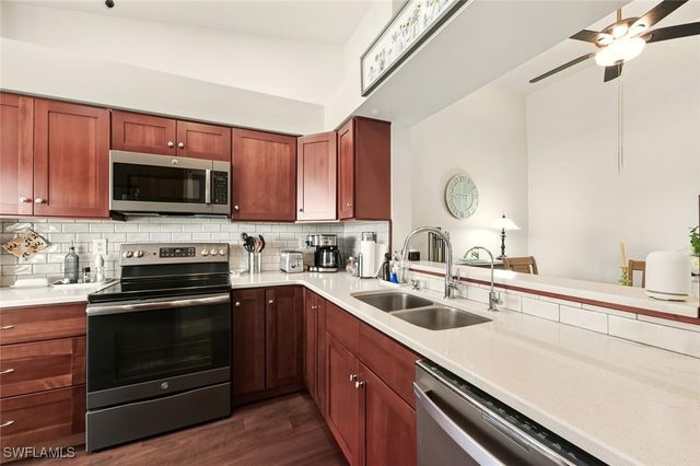 7360 Glenmoor LN 4305, Naples, FL 34104