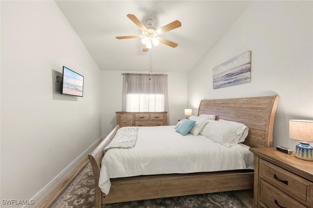 7360 Glenmoor LN 4305, Naples, FL 34104