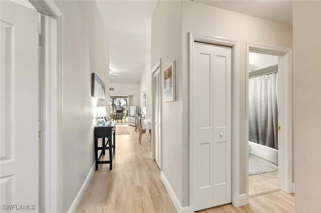 7360 Glenmoor LN 4305, Naples, FL 34104