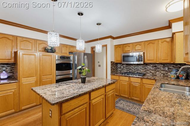 21596 Chase Drive, Novi, MI 48375