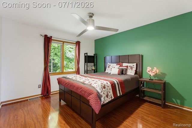 21596 Chase Drive, Novi, MI 48375