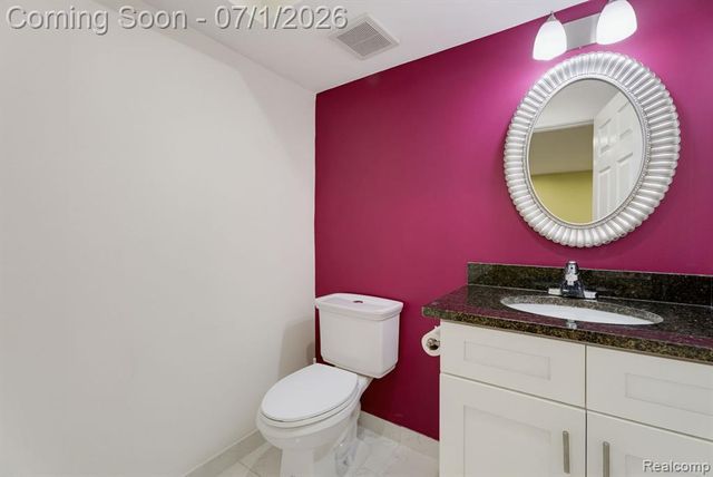 21596 Chase Drive, Novi, MI 48375