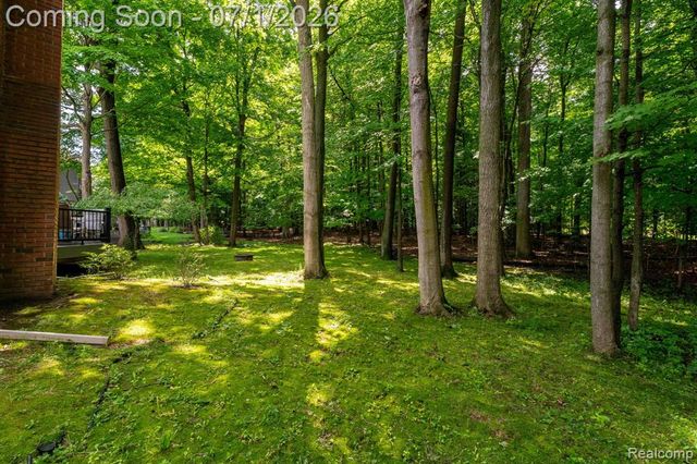 21596 Chase Drive, Novi, MI 48375