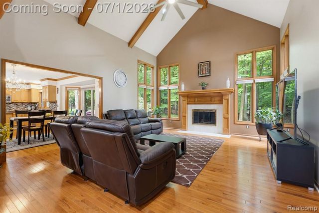 21596 Chase Drive, Novi, MI 48375