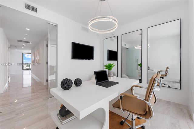 100 E Las Olas Blvd 3201, Fort Lauderdale, FL 33301