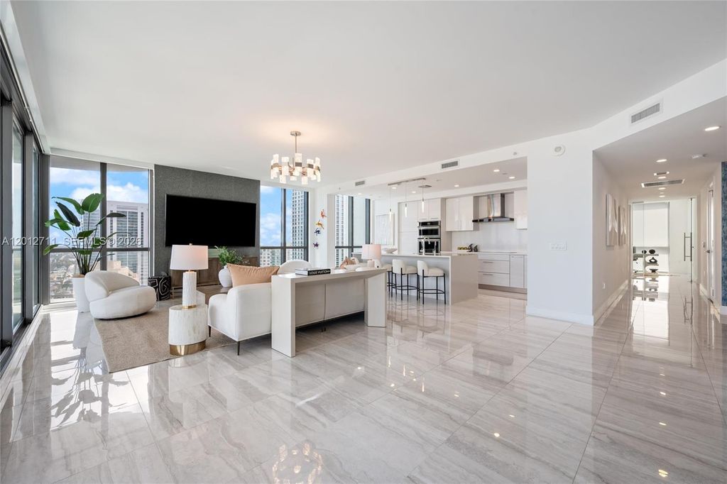 100 E Las Olas Blvd 3201, Fort Lauderdale, FL 33301