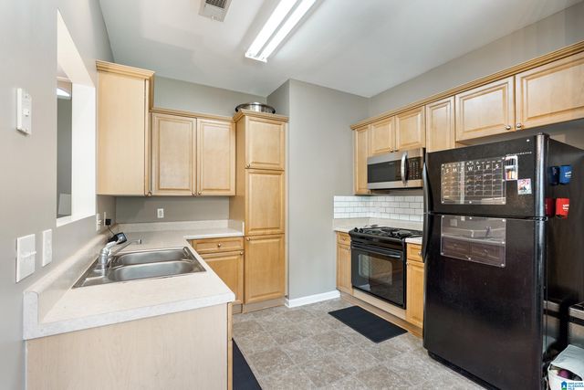 2515 JOEY ADKINS DRIVE, Moody, AL 35004