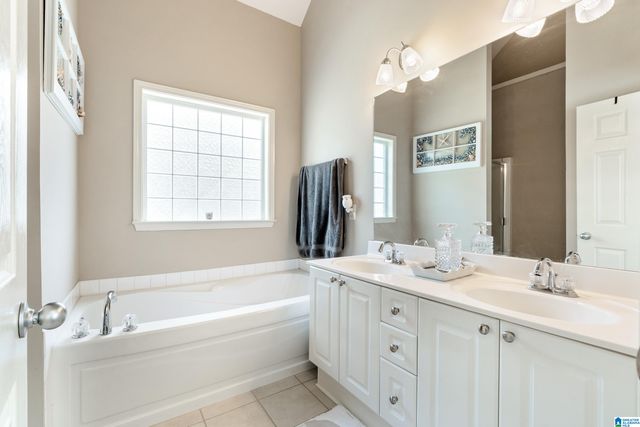 2515 JOEY ADKINS DRIVE, Moody, AL 35004