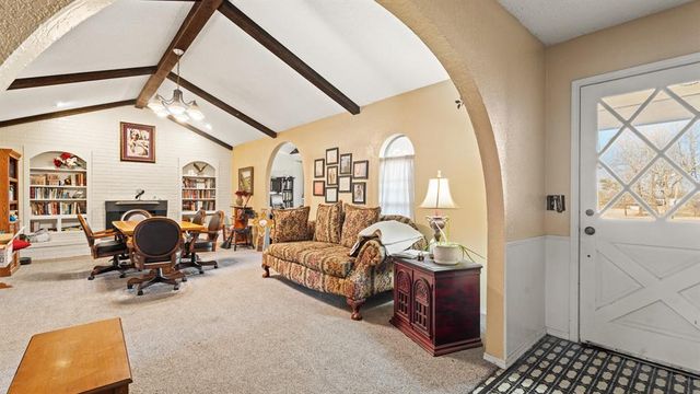 2347 County Road 1214, Blanchard, OK 73010