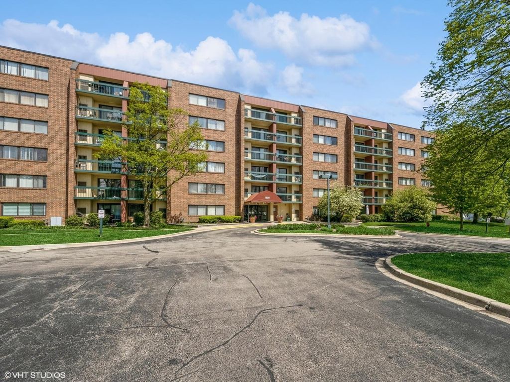 1800 Huntington Boulevard 409, Hoffman Estates, IL 60169