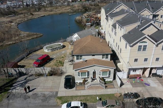 306 Seagirt Avenue, Far Rockaway, NY 11691