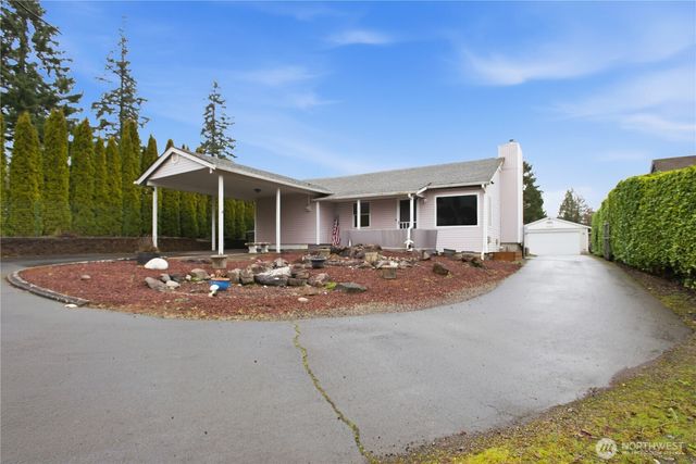 3506 Columbia Heights Road, Longview, WA 98632