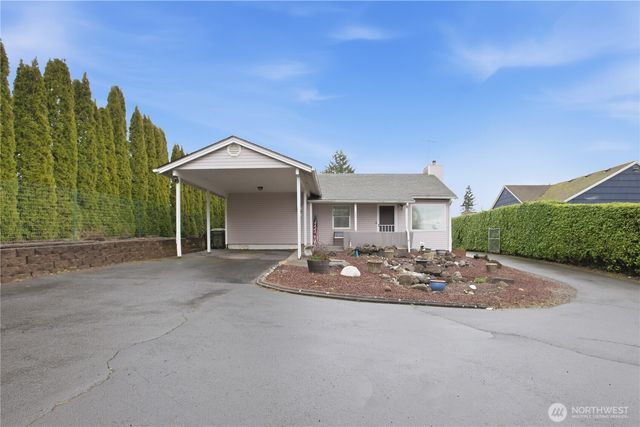 3506 Columbia Heights Road, Longview, WA 98632