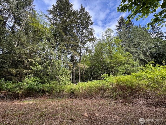 3021 NW Beth Lane, Poulsbo, WA 98370