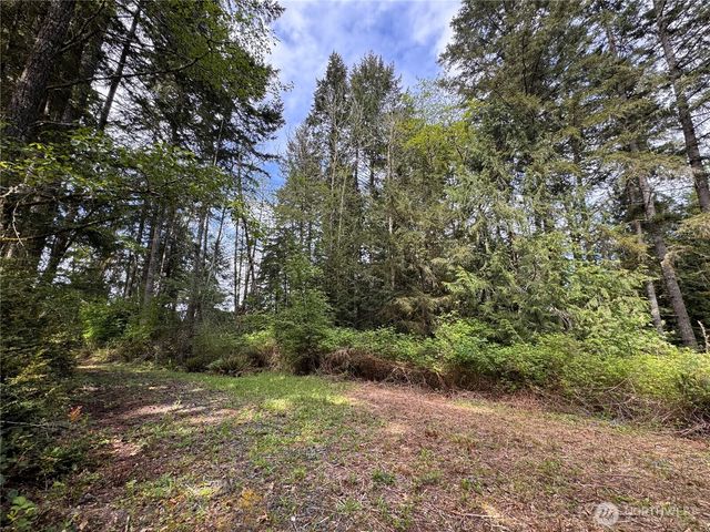 3021 NW Beth Lane, Poulsbo, WA 98370