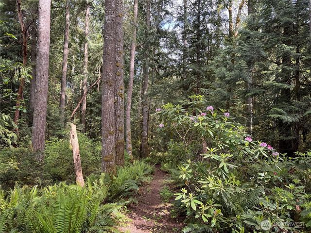 3021 NW Beth Lane, Poulsbo, WA 98370