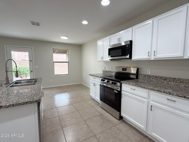 6051 E SOTOL Drive, Florence, AZ 85132