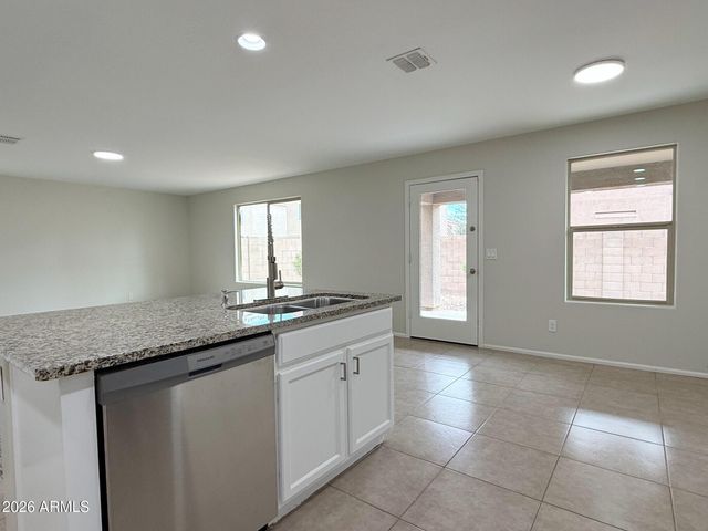 6051 E SOTOL Drive, Florence, AZ 85132