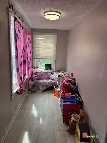 20 Cherry Street, Waterbury, CT 06702