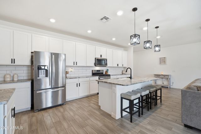 17168 W Running Deer Trail, Surprise, AZ 85387