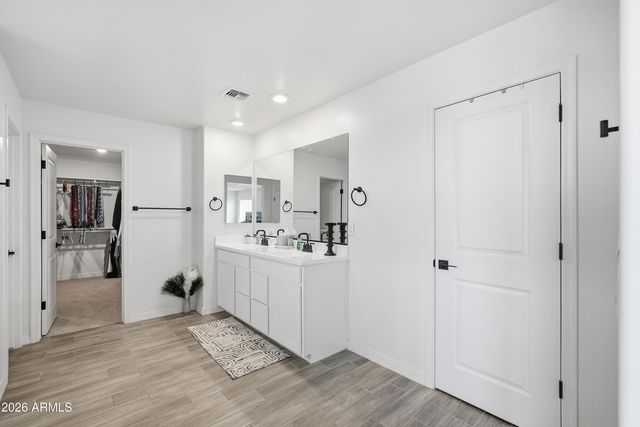 17168 W Running Deer Trail, Surprise, AZ 85387