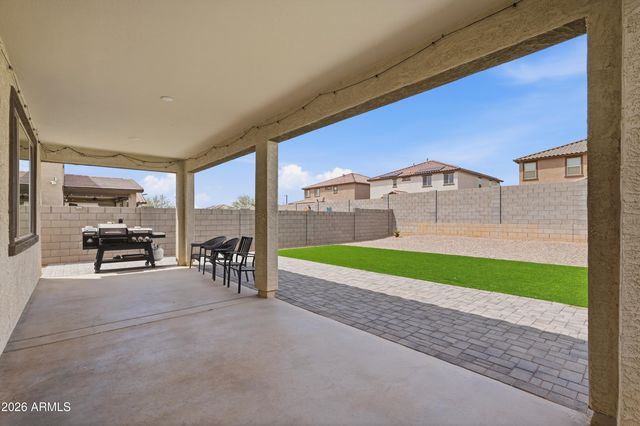 17168 W Running Deer Trail, Surprise, AZ 85387