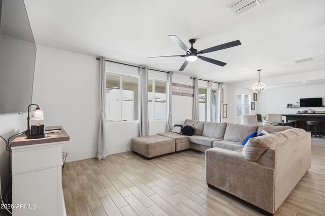 17168 W Running Deer Trail, Surprise, AZ 85387