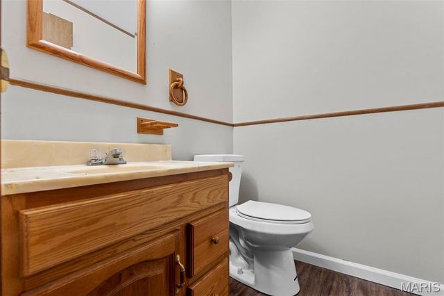 5510 Hennessey Court, St Louis, MO 63139