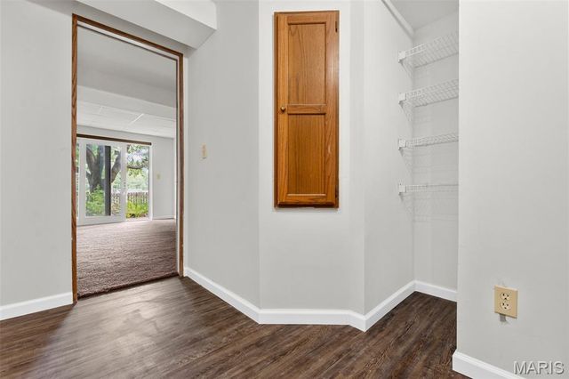5510 Hennessey Court, St Louis, MO 63139
