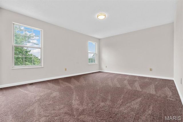 5510 Hennessey Court, St Louis, MO 63139