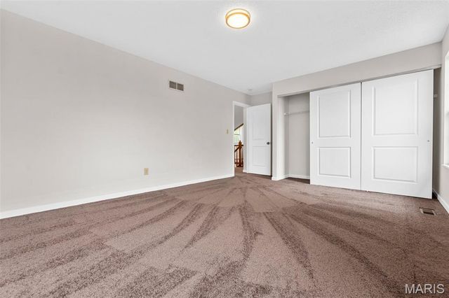 5510 Hennessey Court, St Louis, MO 63139
