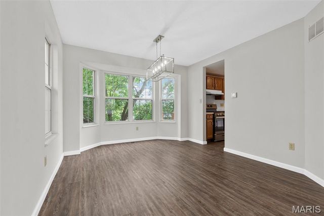 5510 Hennessey Court, St Louis, MO 63139