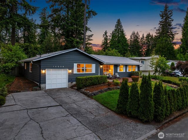 16628 SE 26th Street, Bellevue, WA 98008